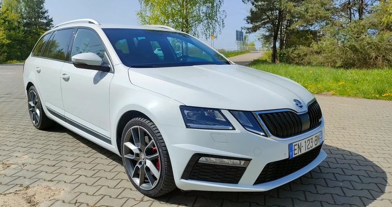 Skoda Octavia cena 68700 przebieg: 215000, rok produkcji 2017 z Szydłowiec małe 172